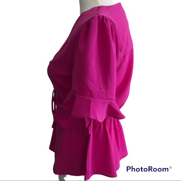 Monteau NWT Pink Peplum Top Sz S - Picture 3 of 4